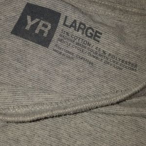 Young & Reckless Shirts - Young and Reckless Skateboard L Gray Men's T-Shirt Young & Reckless Shirts - Young and Reckless Skateboard L Gray Men's T-Shirt